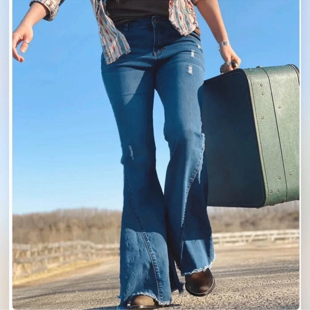 Home Folk Women's Hitchhiker Bell Bottom Jeans - Picture 3 of 12